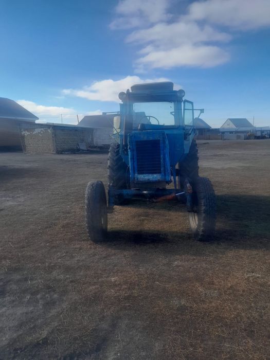 МТЗ-80 трактор…..