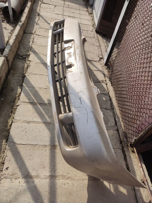 Бампер Toyota gaia