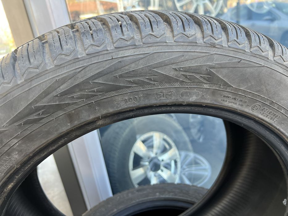 Гуми Nokian wr suv 4 285/45/20