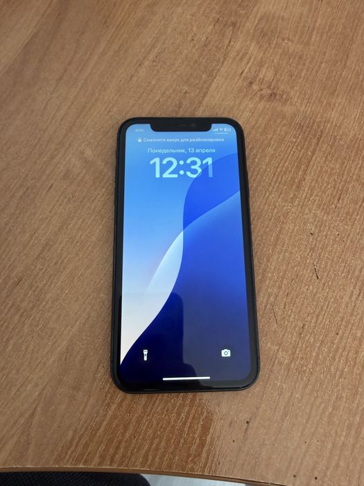 Iphone 11. 128г