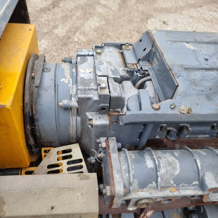 Motocompresor ingersoll rand 5,5m3