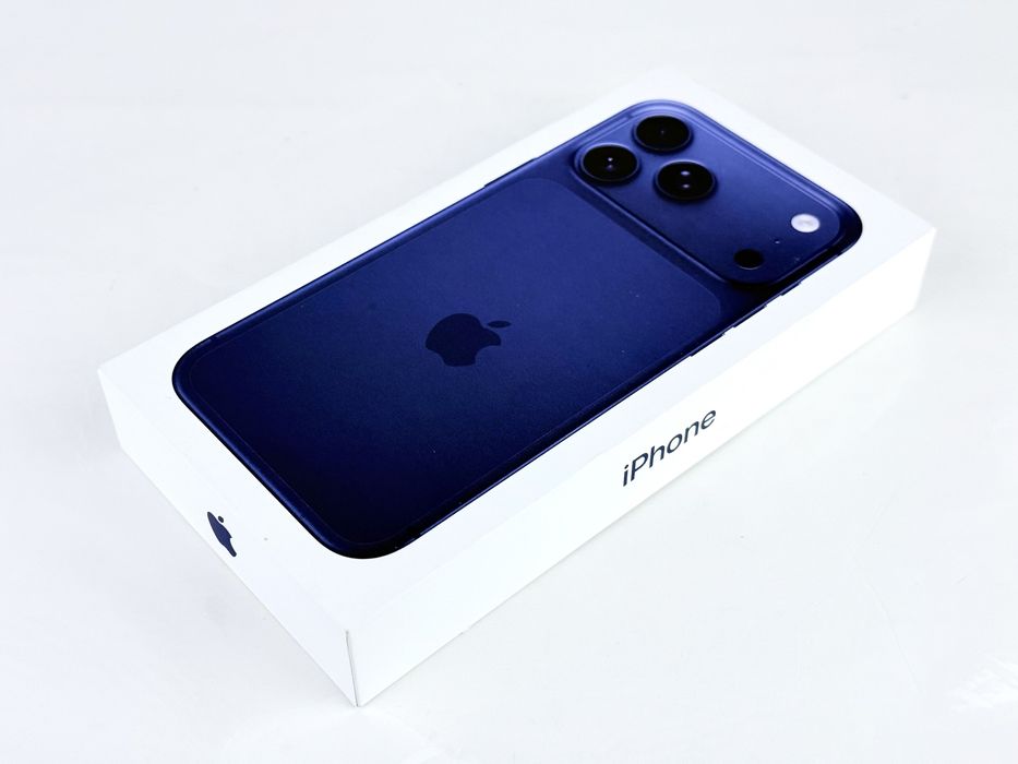 НОВ! Apple iPhone 17 Pro Max 256GB Deep Blue Гаранция!
