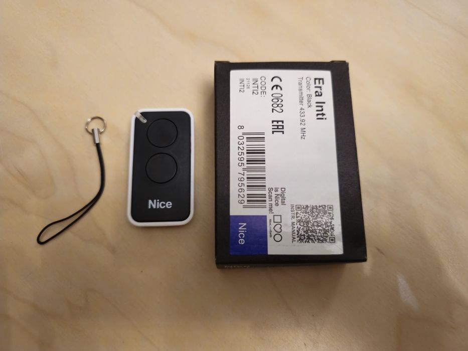 Telecomanda pentru garaj  Nice Era INTI