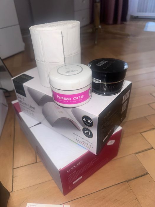 De vânzare!!! Produse unghii cu gel!!
