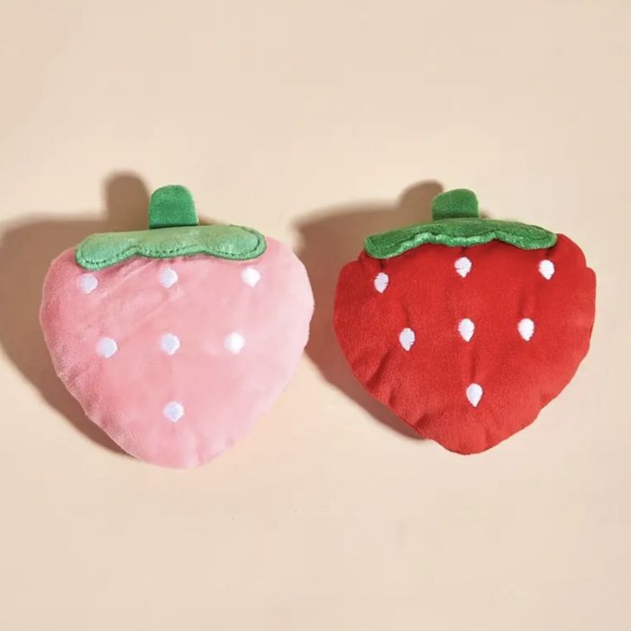 Дрехи, играчки и аксесоари за кучета