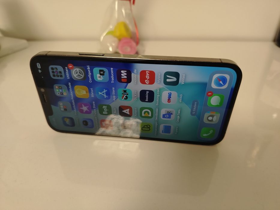 Iphone 12 pro   liber