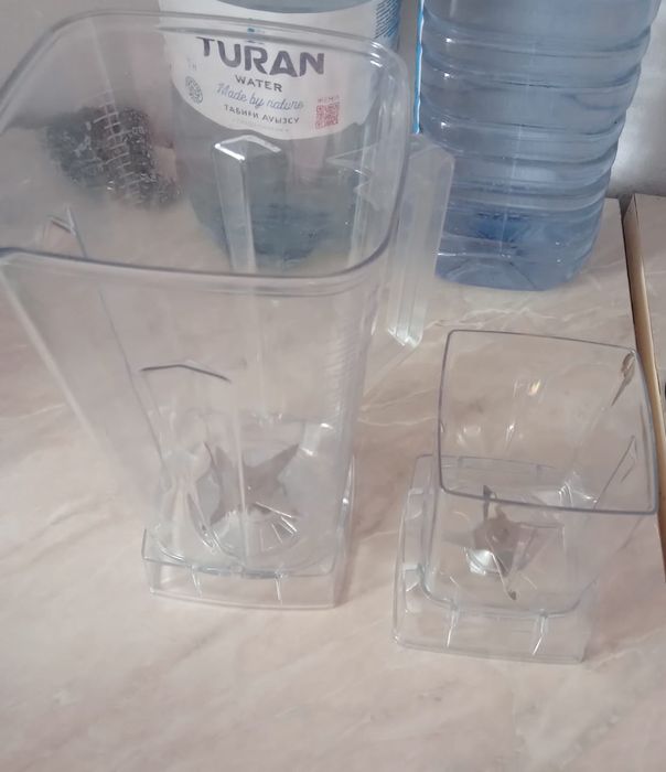 Матрас надувной 10000,печь и миксер