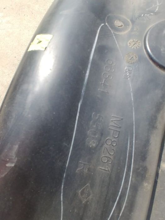 carenaj roata stanga  fata  renault express 2022  638415508r