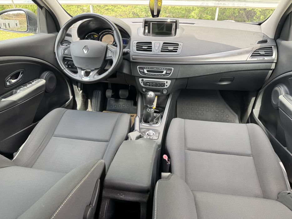 Renault Megane 3 - 1.5dci 110cp 2013 IMPECABIL - Led / Navigatie
