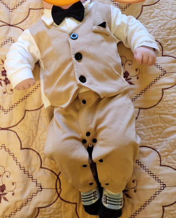 Salopeta bebe, marimea 6-9 luni