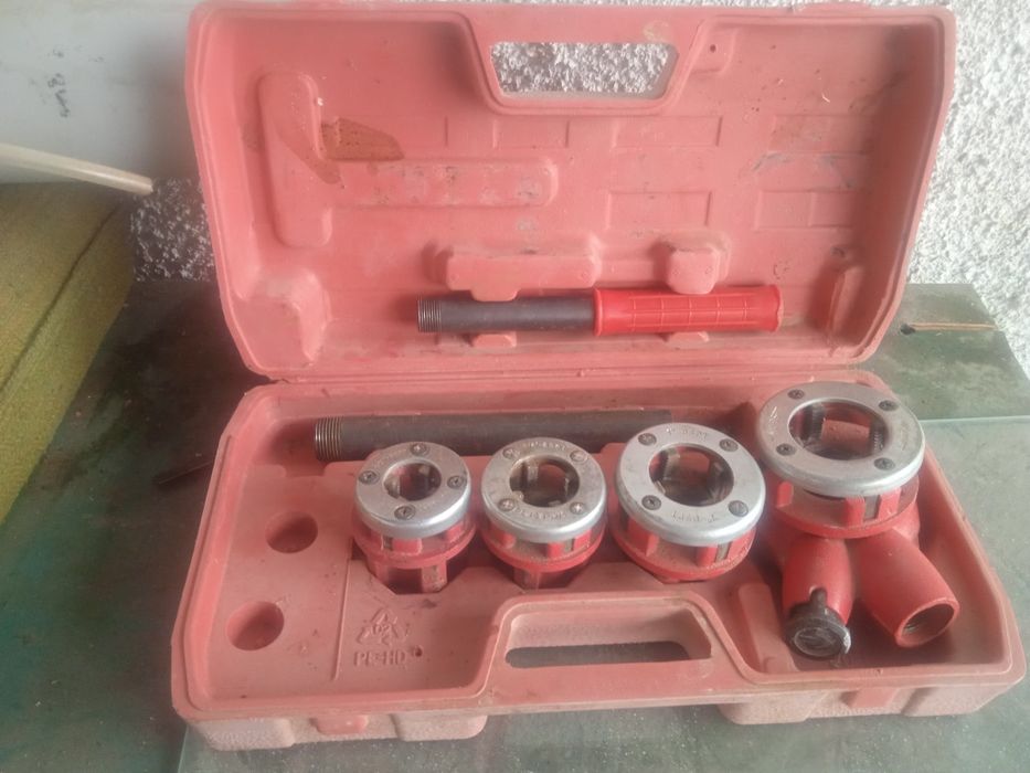 Лерка клупп срочно