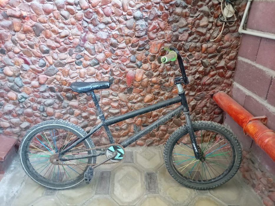 Велосипед в хорошем состоянии