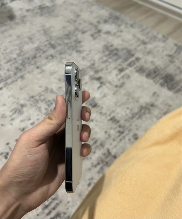 Продам Iphone 14 pro