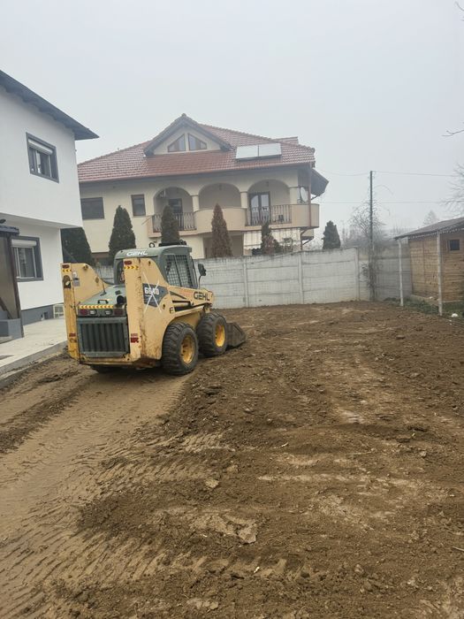 Calcar alb,nisip,Ridic moluz,betoane,demolari,detin miniexcavator