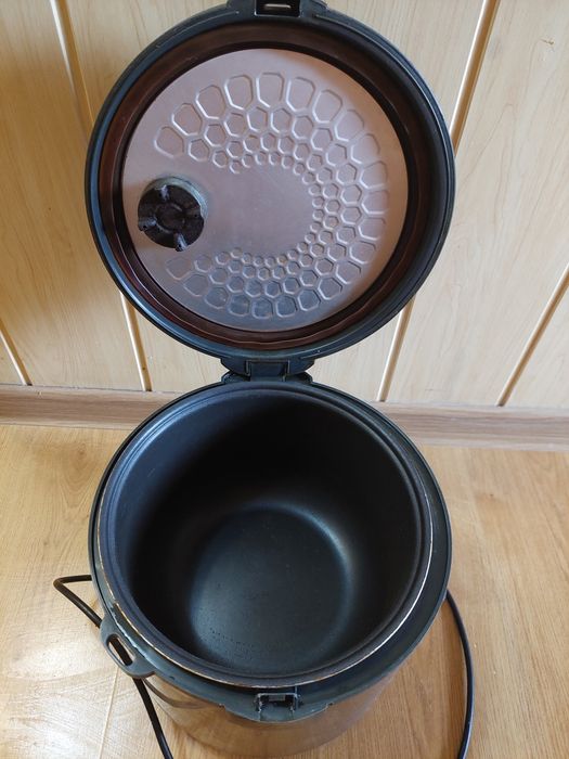 Продам Мультиварку