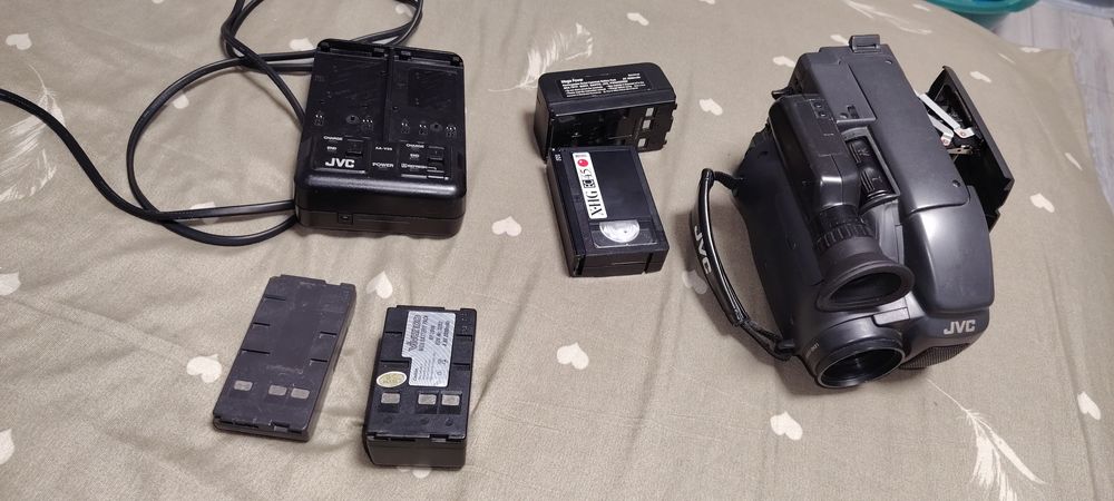 Cameră video VHS Jvs