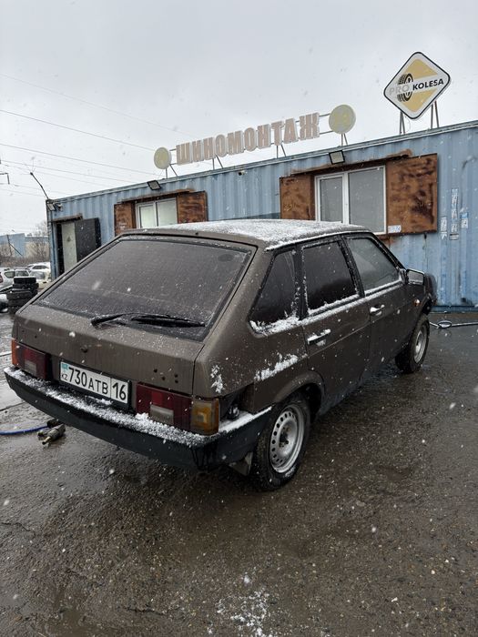 Продам девятку торг есть.