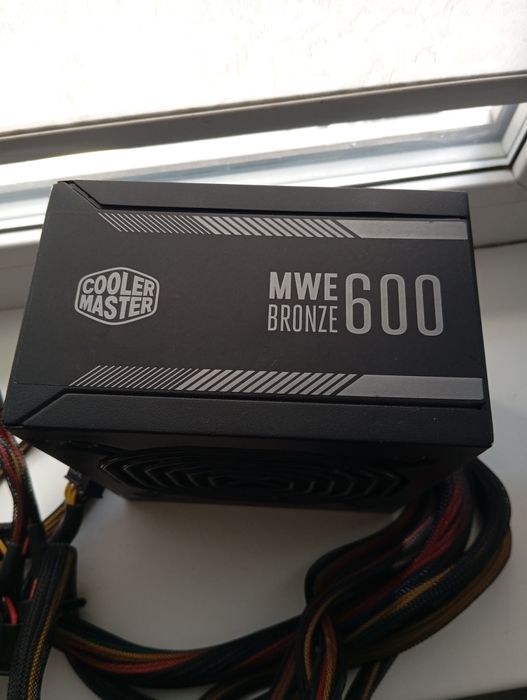 Блок питания Cooler Master MWE Bronze 600