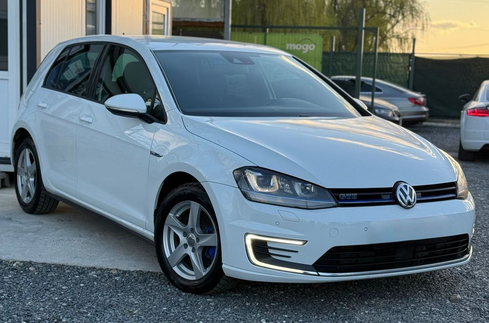 Volkswagen Golf VW Golf 7 GTE Plug-in-Hybrid•2016•DSG•1.4 Benzină
