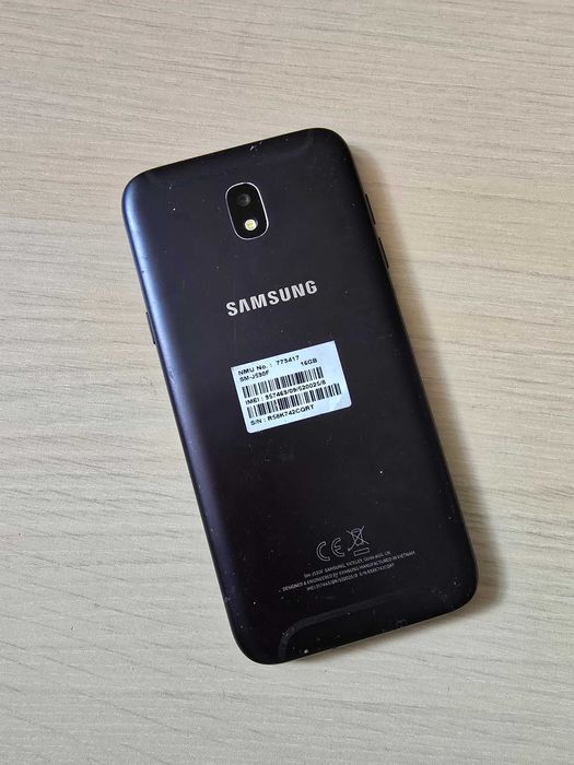 Samsung J7 , J5