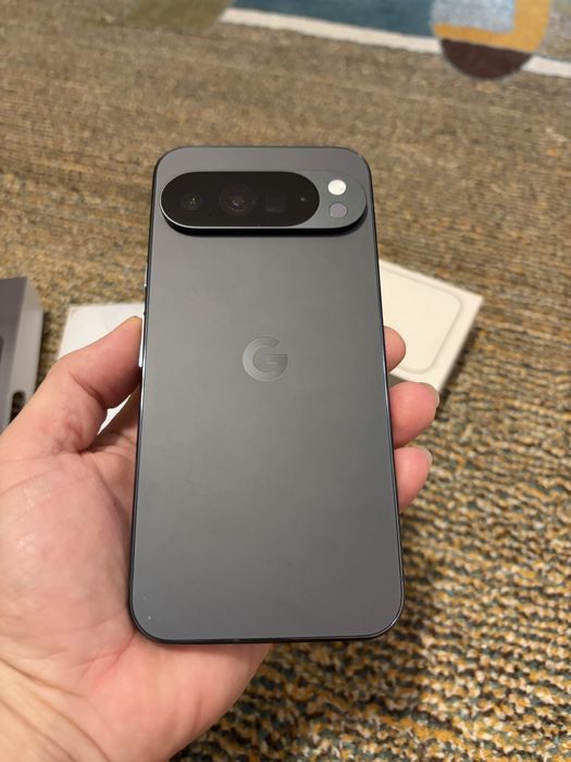 Google pixel 10 pro xl desigilat pentru poza si test