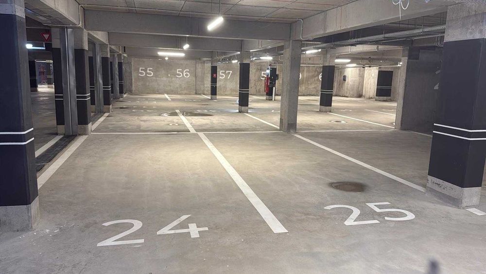 INCHIRIEZ Loc de parcare subteran - PRIMA VISTA - PROPRIETAR