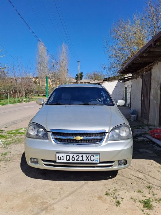 Lasetti avtomat sotiladi ozimniki