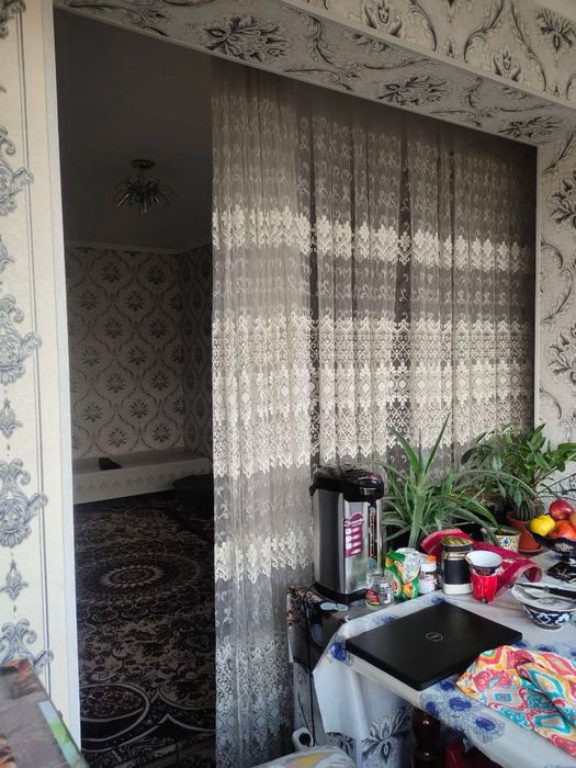 Феруза Продается квартира 4/4/4 балкон 2х6 Улучшенная Планировка