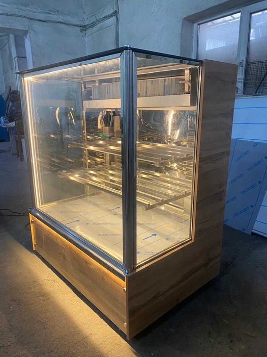 Вертикальный витринный холодильник для мяса