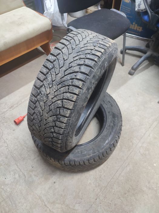 Продам комплект Резины на 16 Pirelli