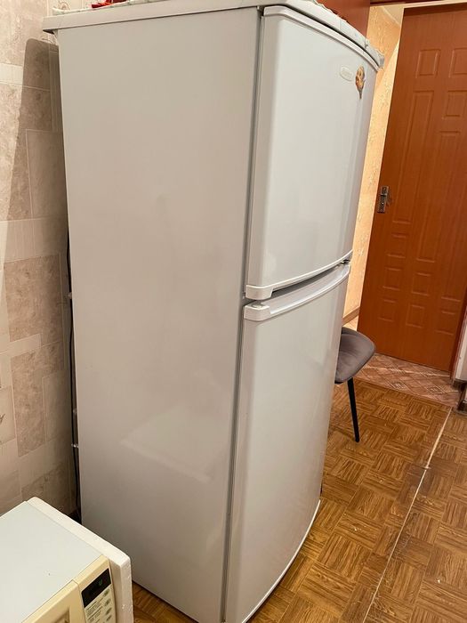 Холодильник Бирюса