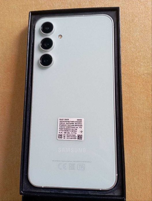 Samsung Galaxy S23 FE (Mint) 256GB