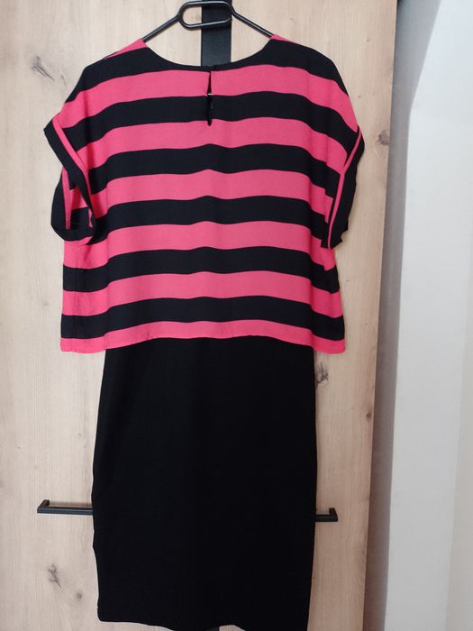 Rochie elegantă cu top pe deasupra H&M