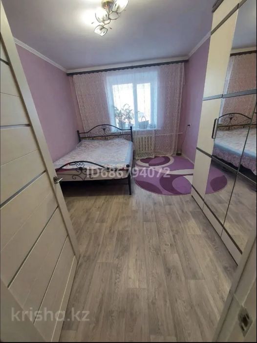 Продам 3 к.кв. 8 мкр.