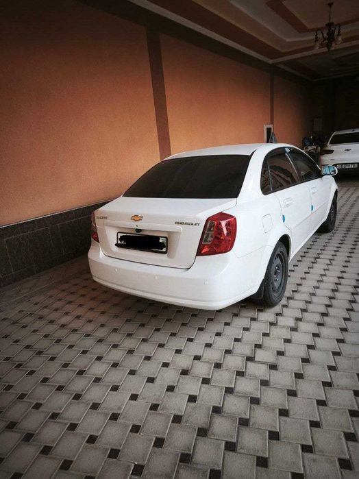 chevrolet lacetti 1.6L 2013 OQ