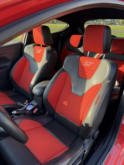 Ford Fiesta ST 182 Molten Orange