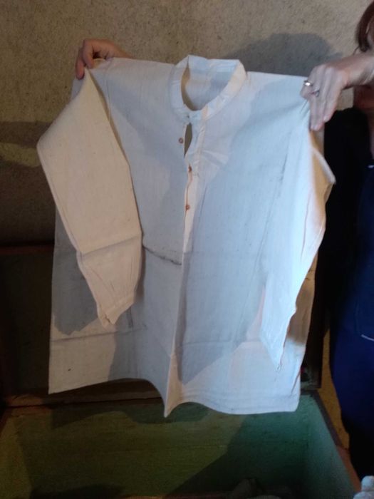 Старинни ризи черги скринове