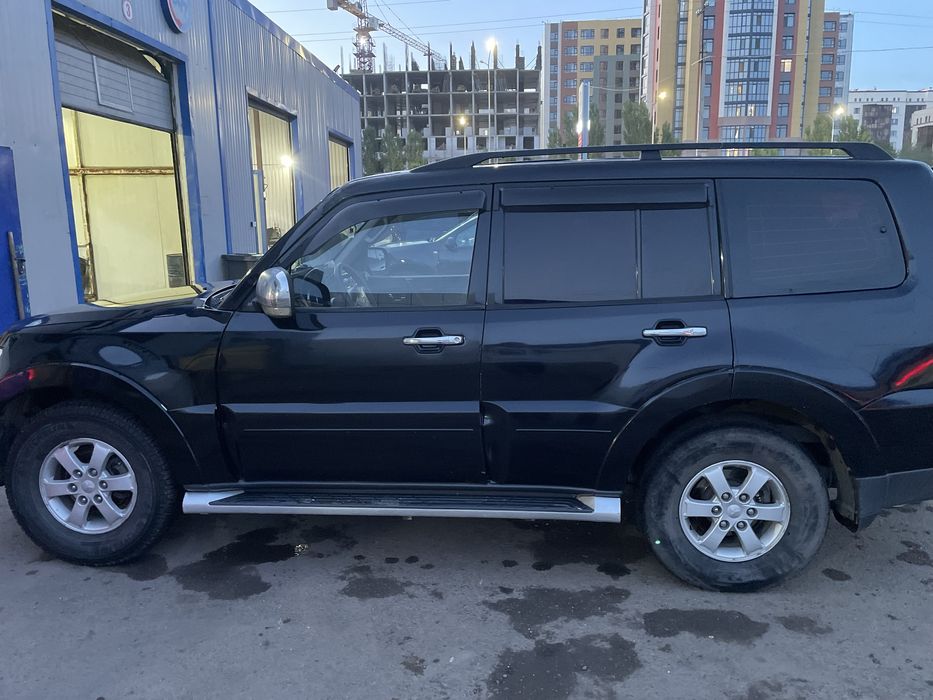 Mitsubishi Паджеро 4