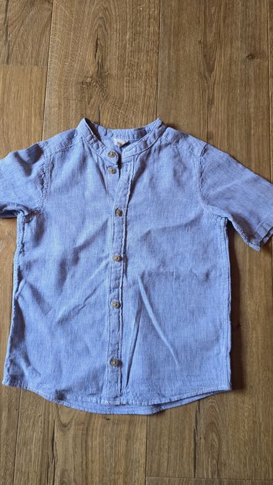 Лот от елек Zara 3-4г, четири ризи- 3-4г и едни къси панталони.