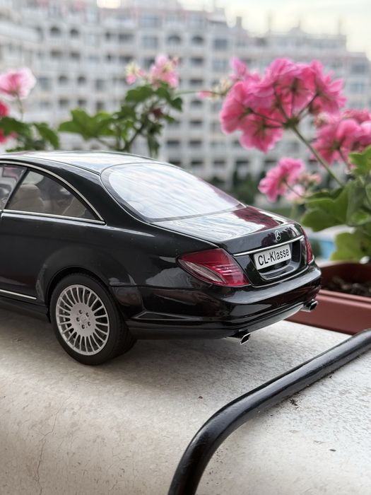 Колекционерски модел Mercedes-Benz CL-class 1/18 AutoArt