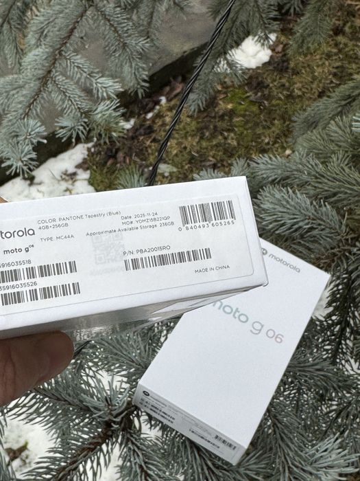 Motorola G 06 256GB, unul este sigilat, celalalt este doar desigilat!