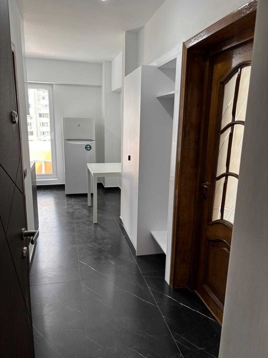 Garsonieră premium, prima închiriere – zona Decebal 3 min metrou