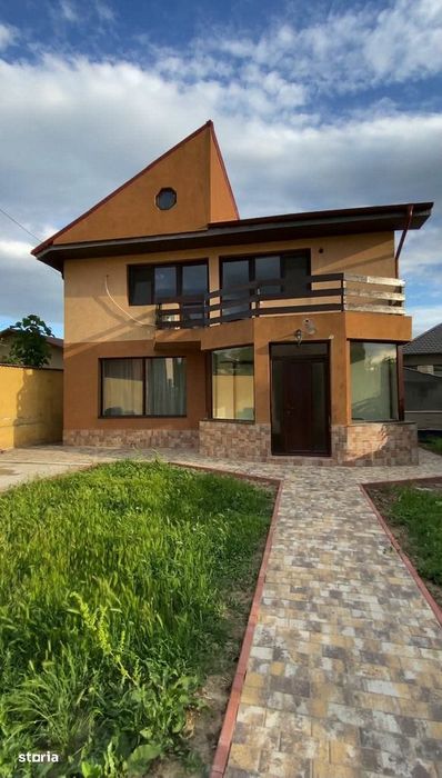 Titlu: Persoana fizica vând casă, nu colaboram cu agenții imobiliare.