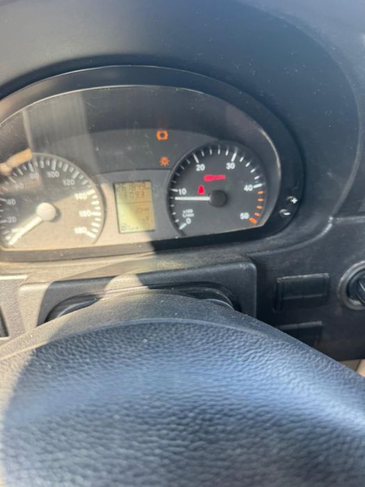 Vand Mercedes Sprinter 3.5T basculabil 6locuri