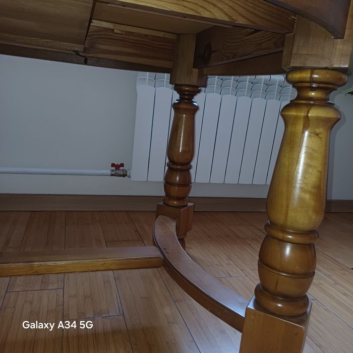 Стол обеденный - раздвижной