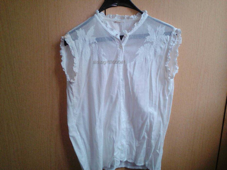 продавам елегантни дамски блузи всяка по 3 лв.