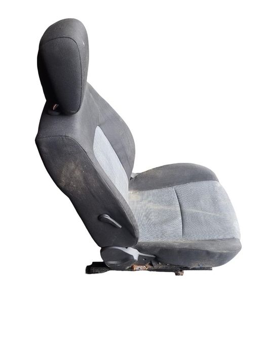 Scaun Stanga Fata ( Sofer ) Kia Cee`d Hatchback Ed 2006 - 2012