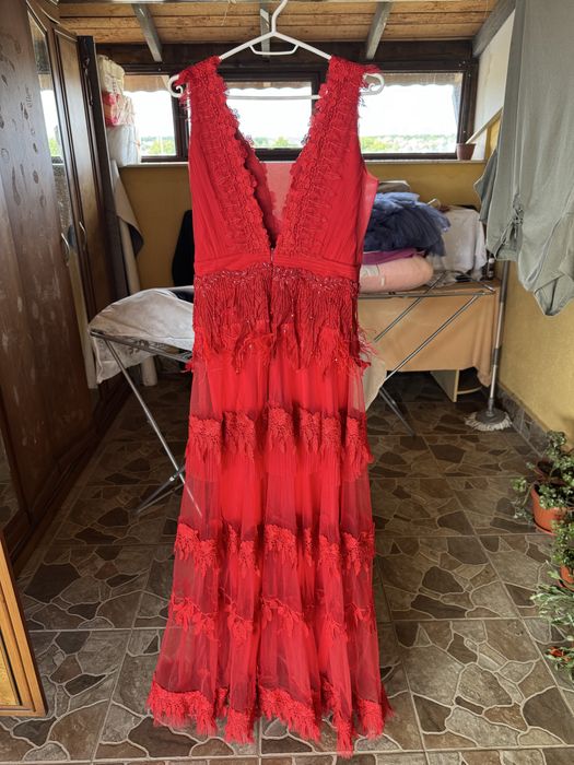 Официална дамска рокля