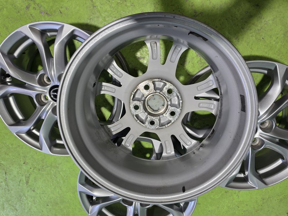 16 5x114.3 Mazda лети джанти 5х114.3 мазда