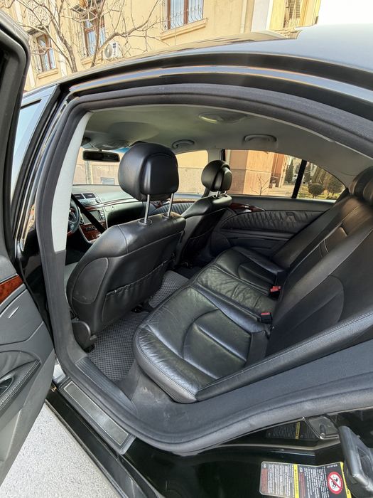 Mercedes benz 211 Clasik